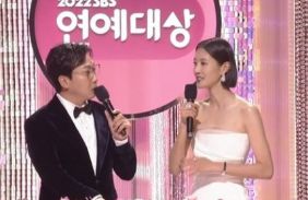 MC 탁재훈이 2022 방송연예대상에서 무리수 말로 도마 위에 올랐다. / 스포티비뉴스