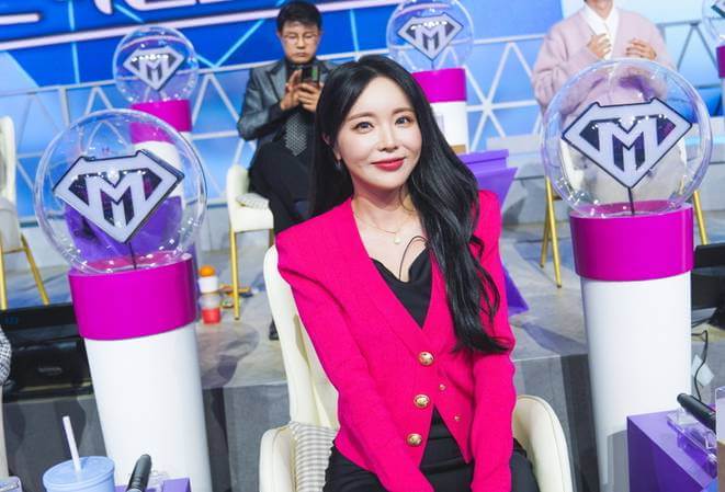 '불타는트롯맨' 심사위원 홍진영 /mbn