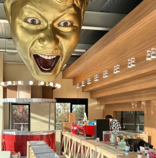 노홍철의 홍철책방 2호 김해점 내부 인테리어/ 노홍철 인스타그램