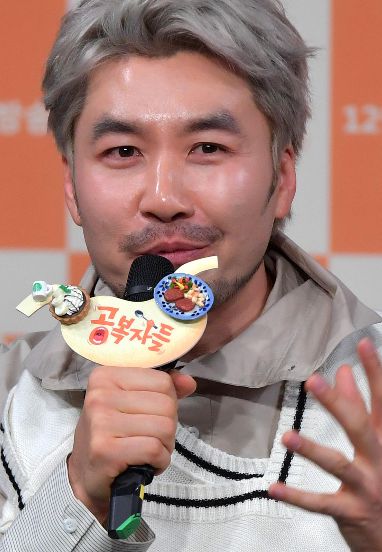 노홍철이 유튜브 ‘빠니보틀’에 출연하면서 오랜만에 근황을 드러냈다. /노컷뉴스