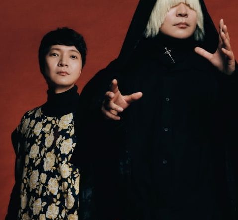 신정환이 싱가포르로 이민한 가운데 빙수 카페를 오픈했다는 사연이 알려졌다. / 아시아텐