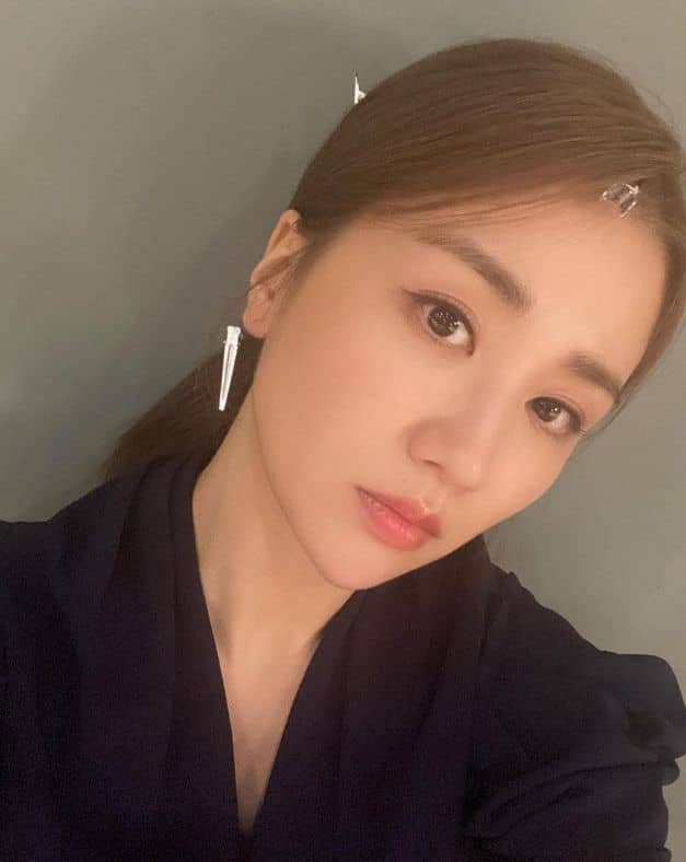 배우 박하선이 인스타그램에 올린 셀카 / 박하선 인스타그램 캡처