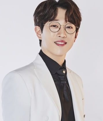 트롯트 가수로서의 샛별인 안성훈 / 조선일보