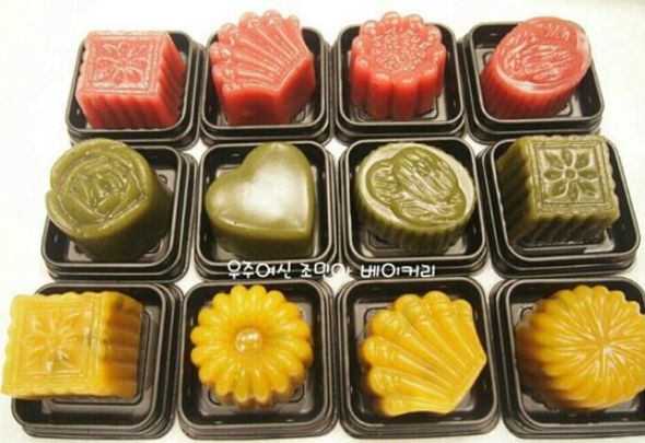 걸그룹 '쥬얼리' 출신 멤버 조민아의 '우주여신 조민아 베이커리'에서 만든 양갱의 모습/네이버 '우주여신 조민아 베이커리' 블로그